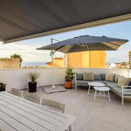 Con Piscina Y Garaje Lägenhet Nerja